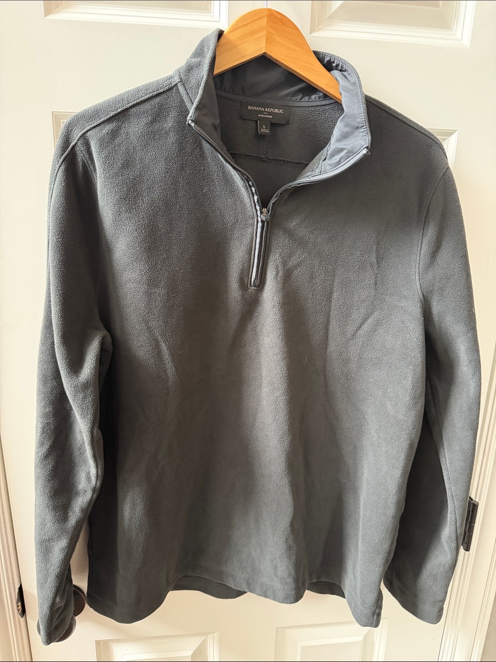 Banana Republic Men's Charcoal Gray Quarter-Zip Pullover